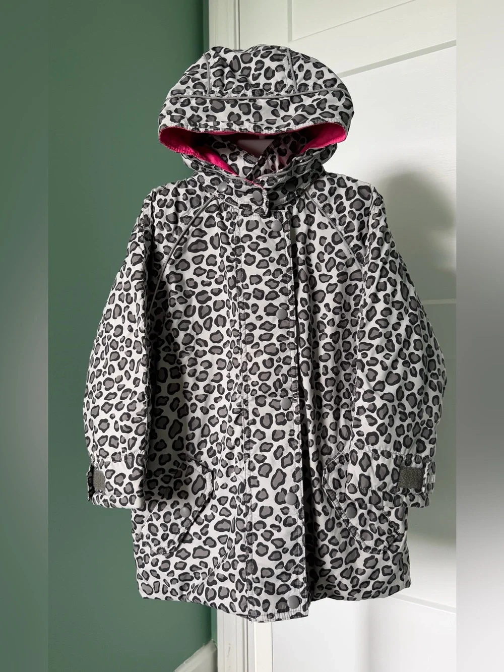 Hanna Andersson Gray & Black Leopard Print Hooded Puffer with Pink Lining